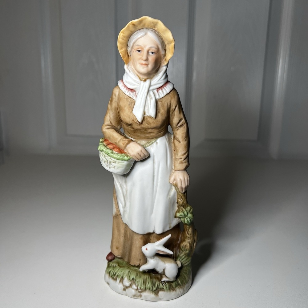 Vintage‎ Homco Home Interiors Porcelain Figurine #1409 Old Woman Display